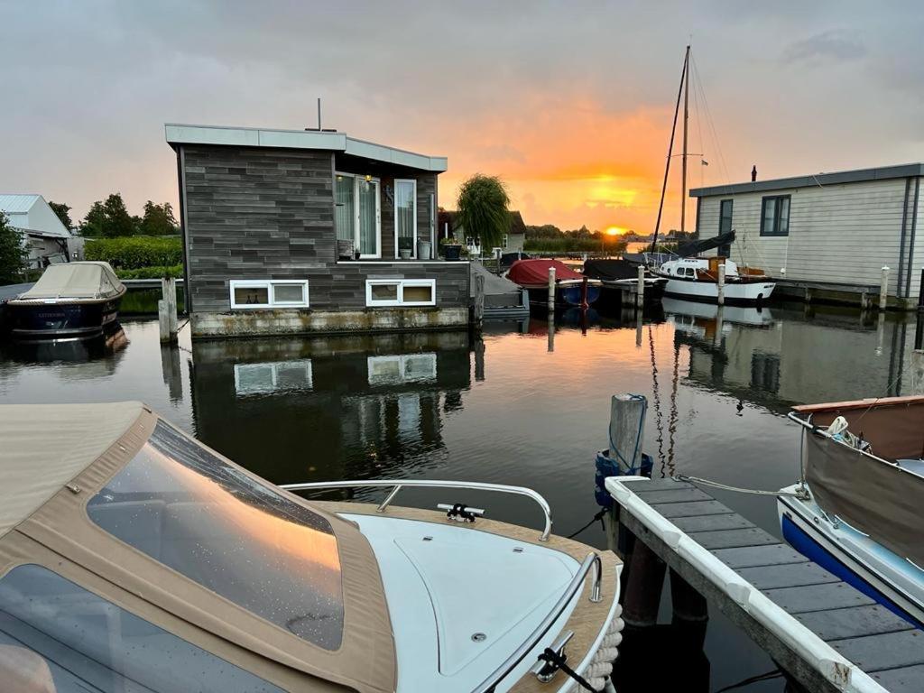 Quiet Waterloft Near Amsterdam And Schiphol Ws17 Otel Aalsmeer Dış mekan fotoğraf
